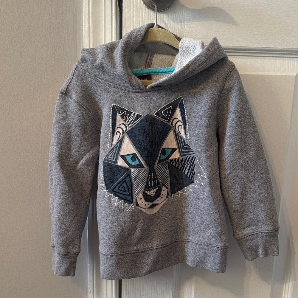 Tea Collection Grey Hooded Sweatshirt with Geometric Wolf Design